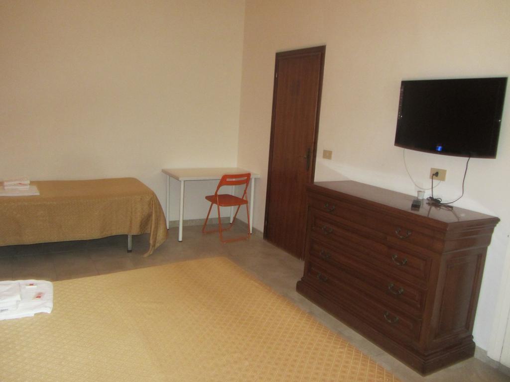 Hotel Mirafiori 리도디캄파이오레 객실 사진